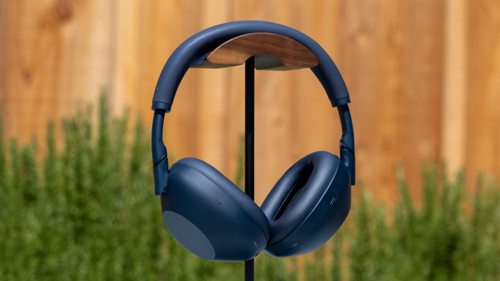 Gadget Reviews 2026: Best Tech Products Worth Buying Right Now